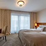 Wellings Romantik Zur Linde فندق مورس