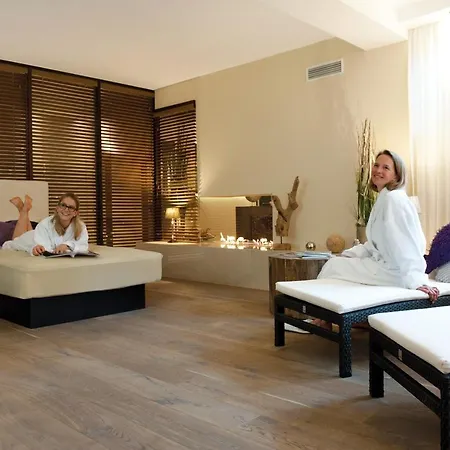 Szálloda Wellings Romantik Zur Linde 4*