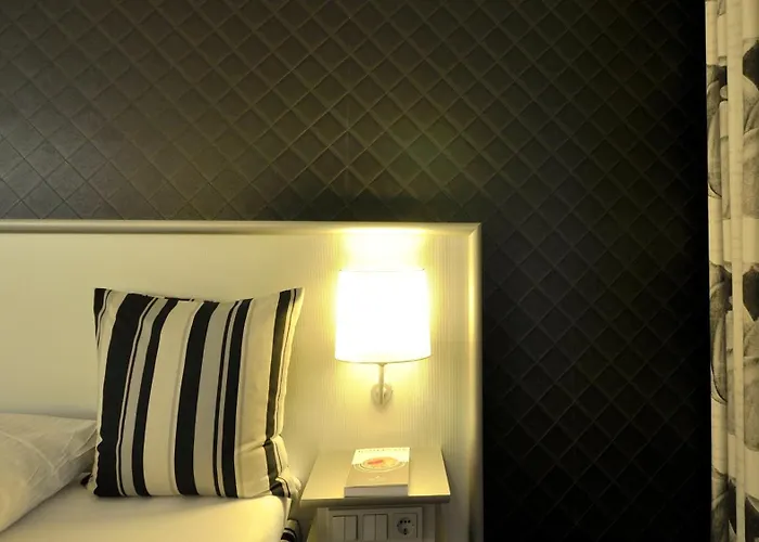 Hotel Wellings Romantik Zur Linde 4*