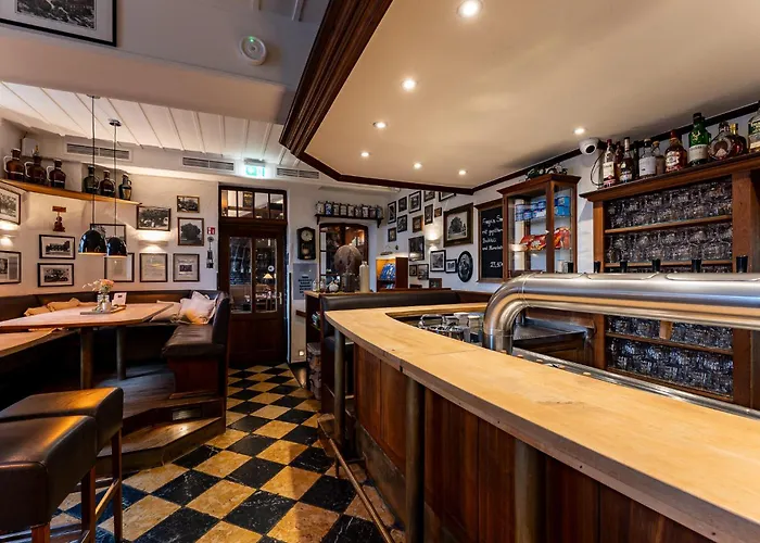 Wellings Romantik Zur Linde Hotel Moers